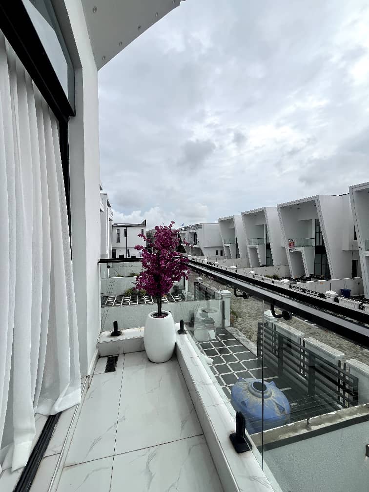 GK Homes and Apartment